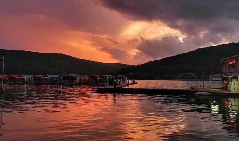 Hales Bar Marina And Resort