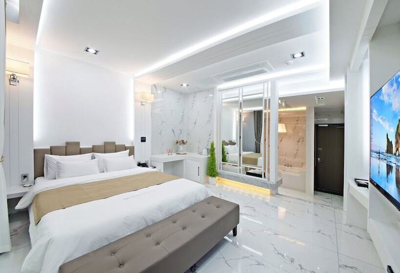 Haman Best Self Check In Motel