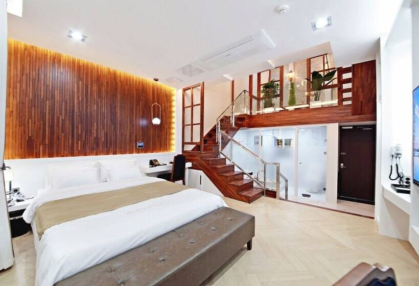 Haman Best Self Check In Motel