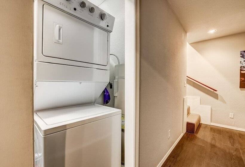 Heavenly Haven Near Boulder Lodge