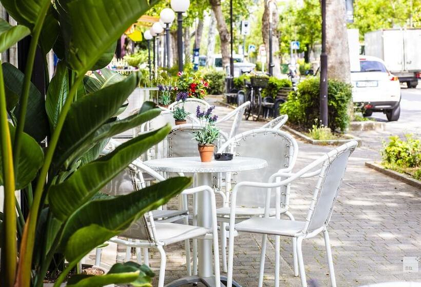 مسافرخانه Fattori