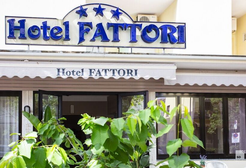 مسافرخانه Fattori