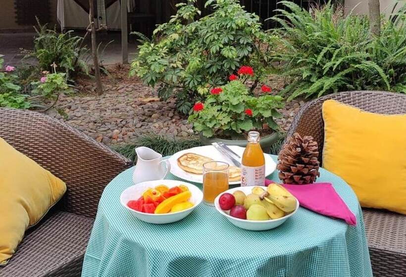 호텔 7 Pines Kasauli