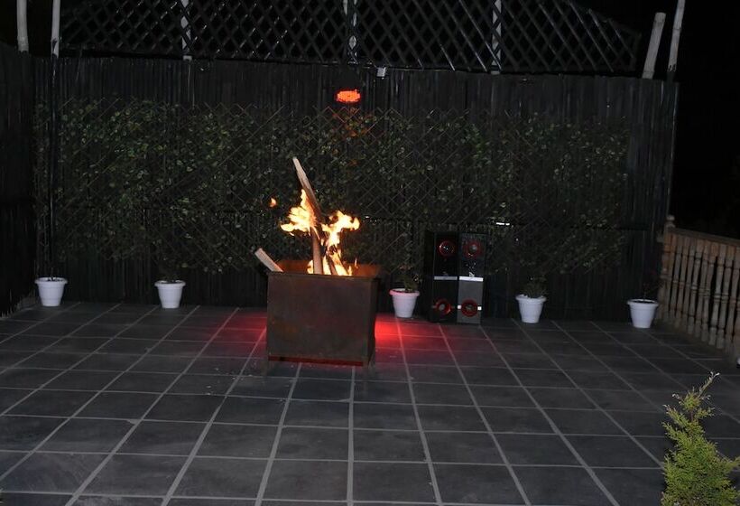 ホテル Aanantham Country Resort