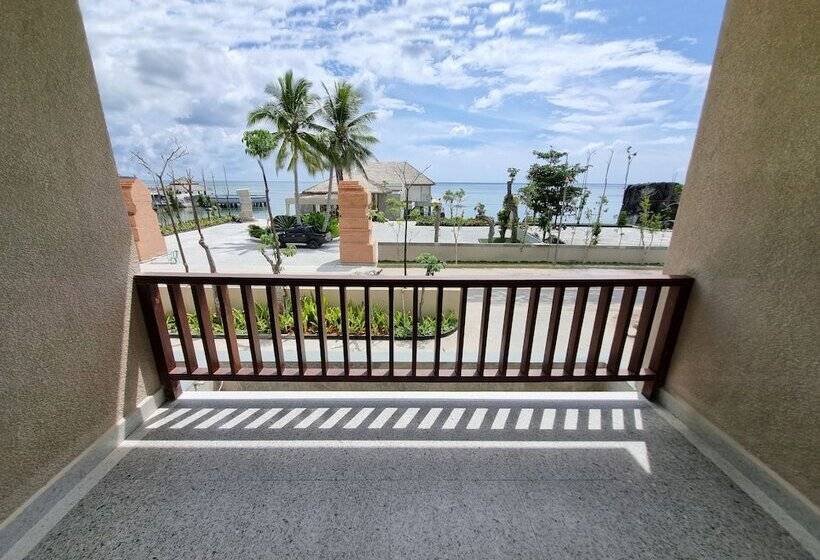 ホテル Adiwana Jelita Sejuba Natuna