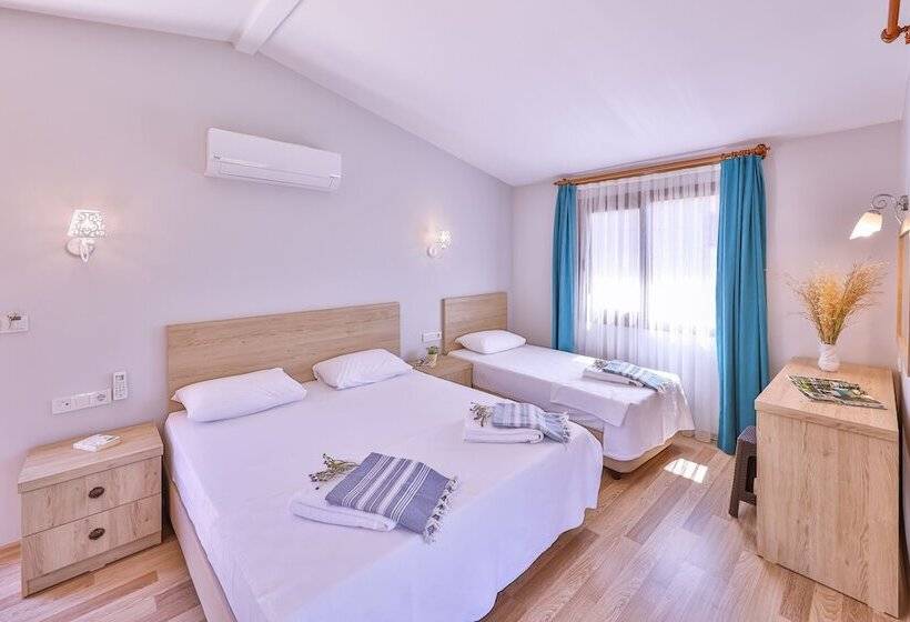 فندق Almond Bungalow