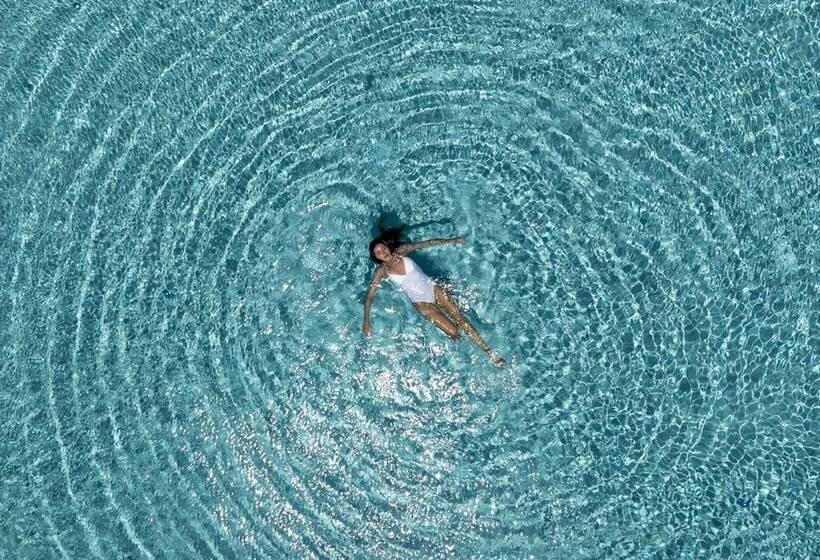 Отель Amira Luxury Resort & Spa Adults Only