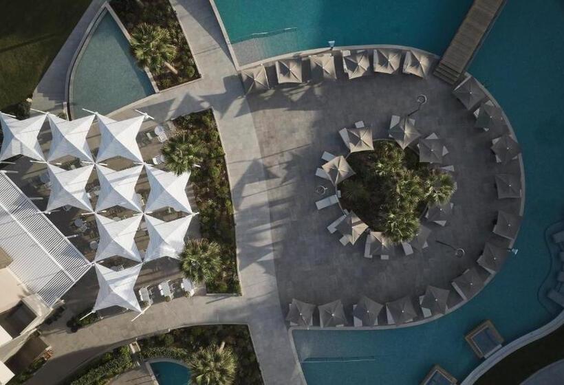 Отель Amira Luxury Resort & Spa Adults Only