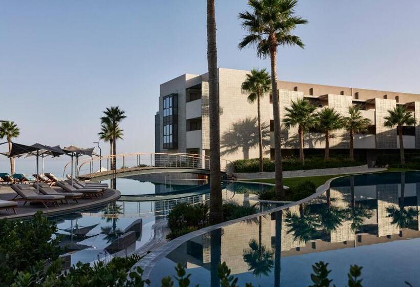 Отель Amira Luxury Resort & Spa Adults Only