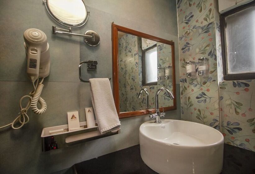 בית מלון כפרי Amritara The Avadh