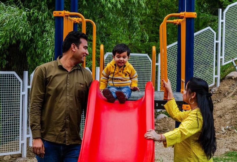 酒店 Anand Vardhan Resorts