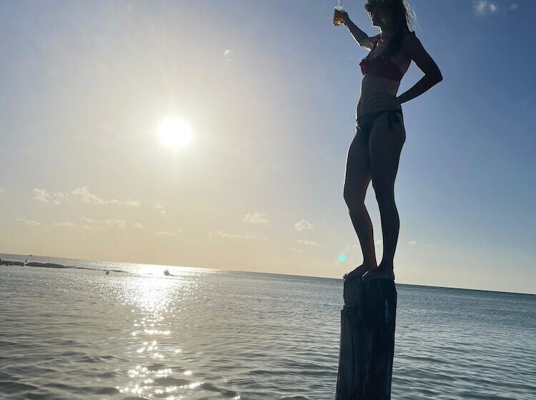 בית מלון כפרי Beach Club Escape Holbox