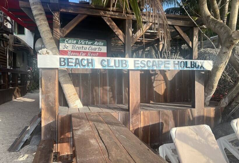 בית מלון כפרי Beach Club Escape Holbox