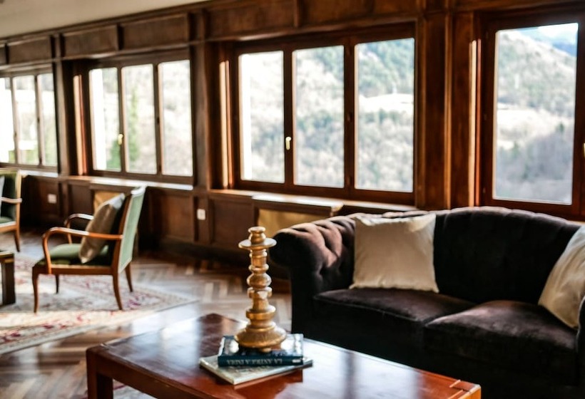 בית מלון כפרי Angelats