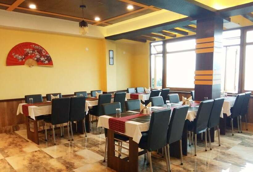 ホテル Goroomgo Aurora Rainbow Gangtok