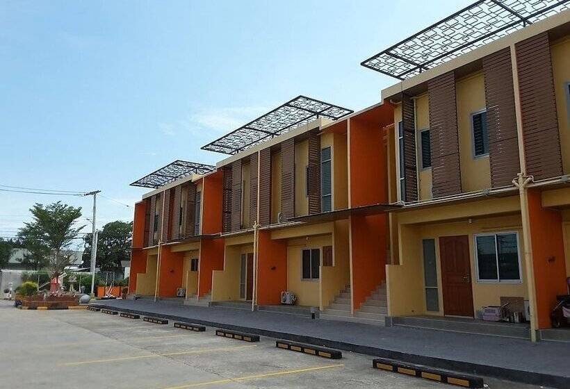 Отель Bangkok Grand Resort