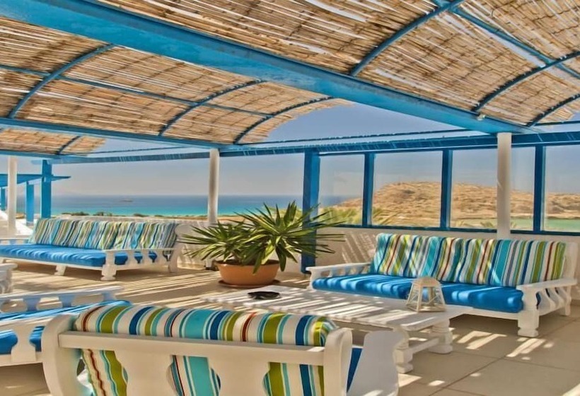 هتل Bluu Bahari Ee