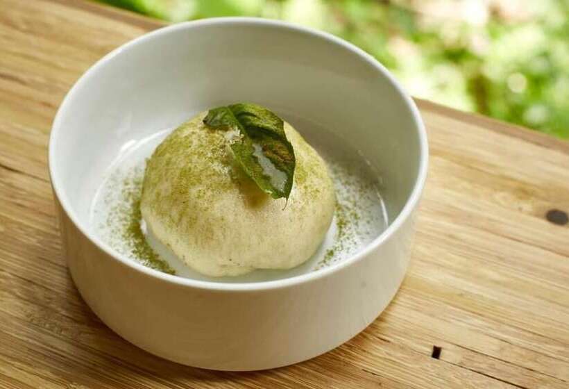 هتل Bosque Guardian Lodge