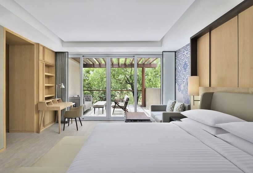 호텔 Courtyard By Marriott Aravali Resort