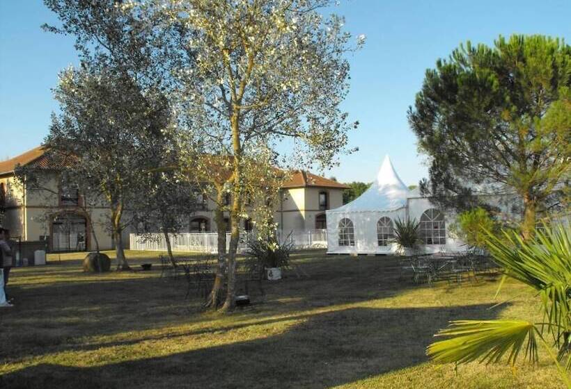 호텔 Domaine De Garabaud