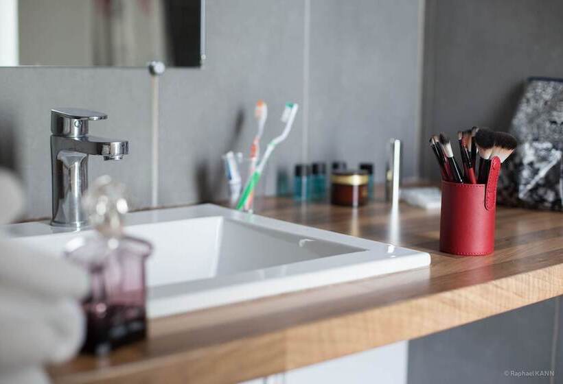 호텔 Domaine De Garabaud