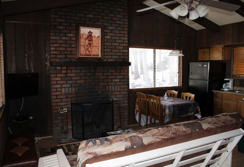 ホテル Edelweiss Resort And Restaurant