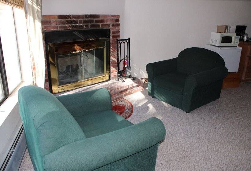 ホテル Edelweiss Resort And Restaurant