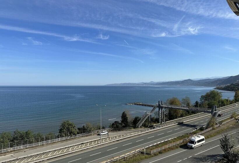 فندق şehrar Suit