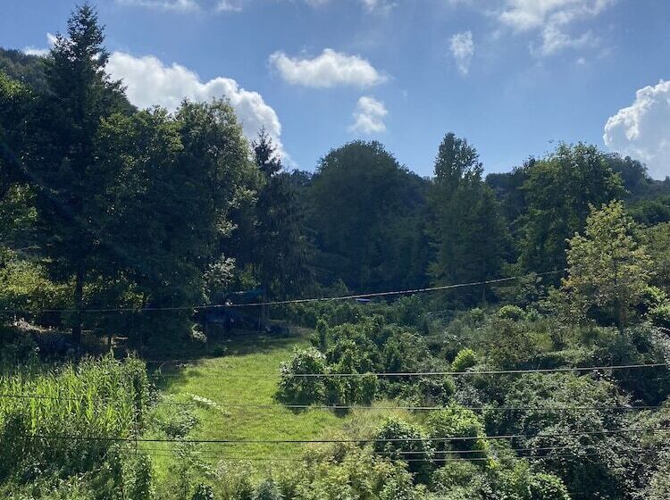 فندق şehrar Suit