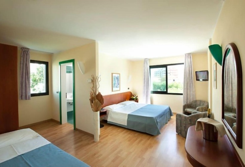 בית מלון כפרי Falcone