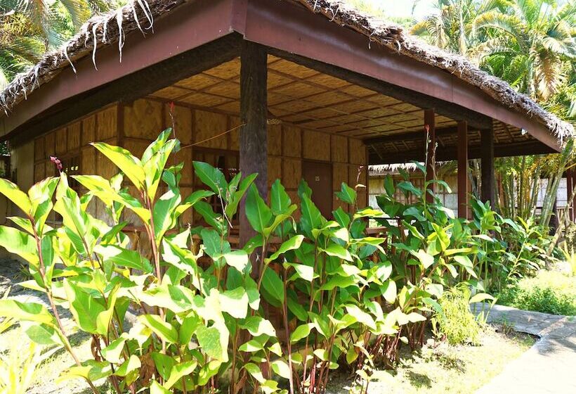 هتل Garden Of Eden Dive Resort