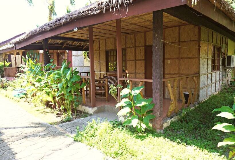 هتل Garden Of Eden Dive Resort