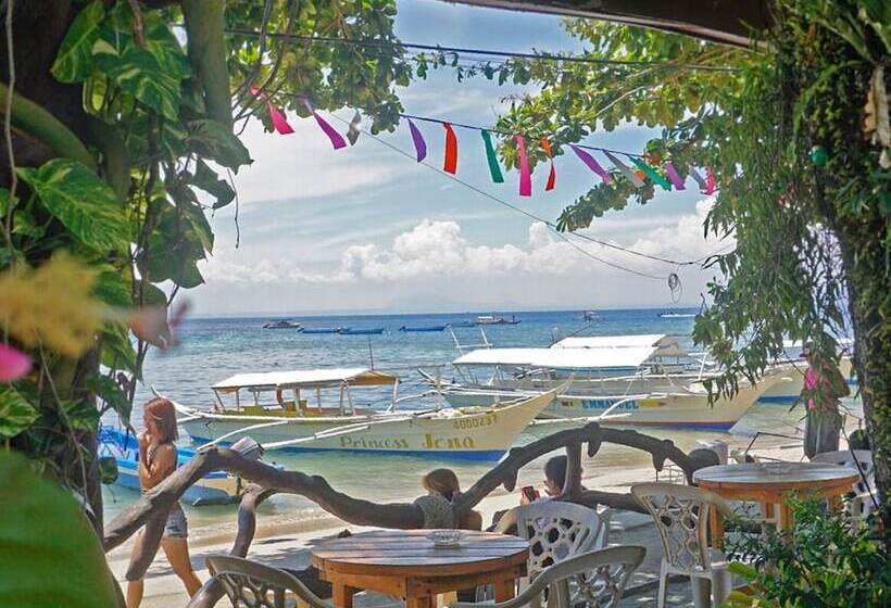 هتل Garden Of Eden Dive Resort