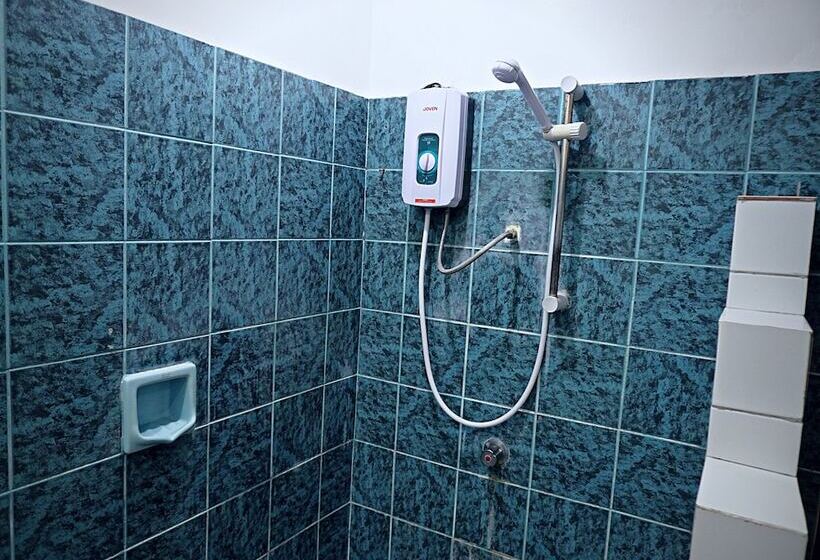 هتل Garden Of Eden Dive Resort