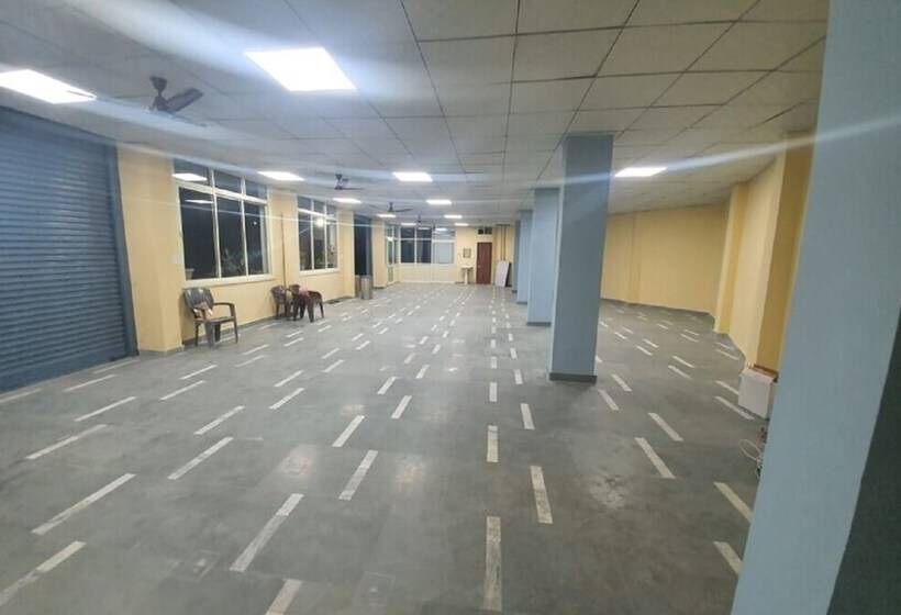 Hotel Goroomgo Aman Rishikesh