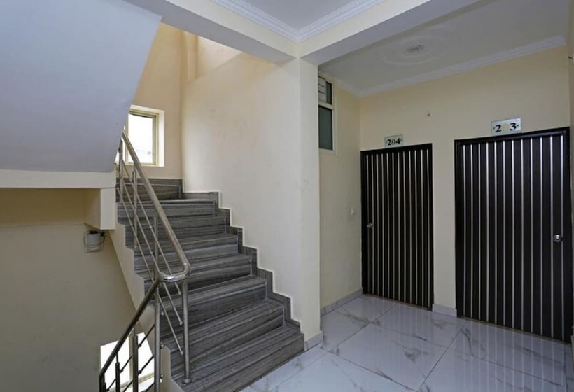 בית מלון כפרי Goroomgo Bhagirath Inn Tapovan Rishikesh