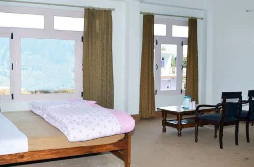 בית מלון כפרי Goroomgo Bilju Inn Munsiyari