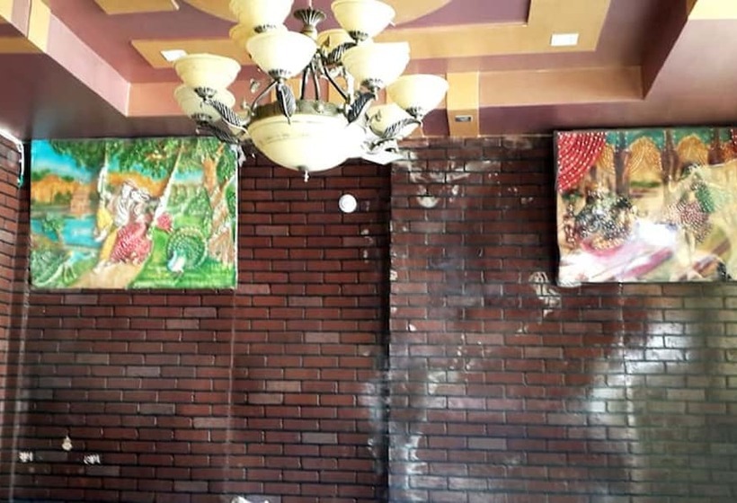 호텔 Goroomgo Brij Raj Guest House Mathura