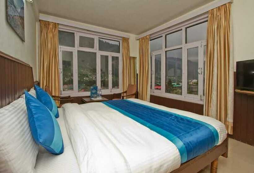 هتل Goroomgo Chandra Cottage Manali