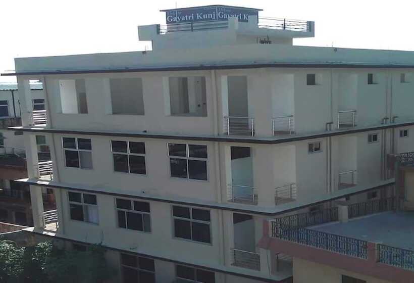 בית מלון כפרי Goroomgo Gayatri Kunj Rishikesh