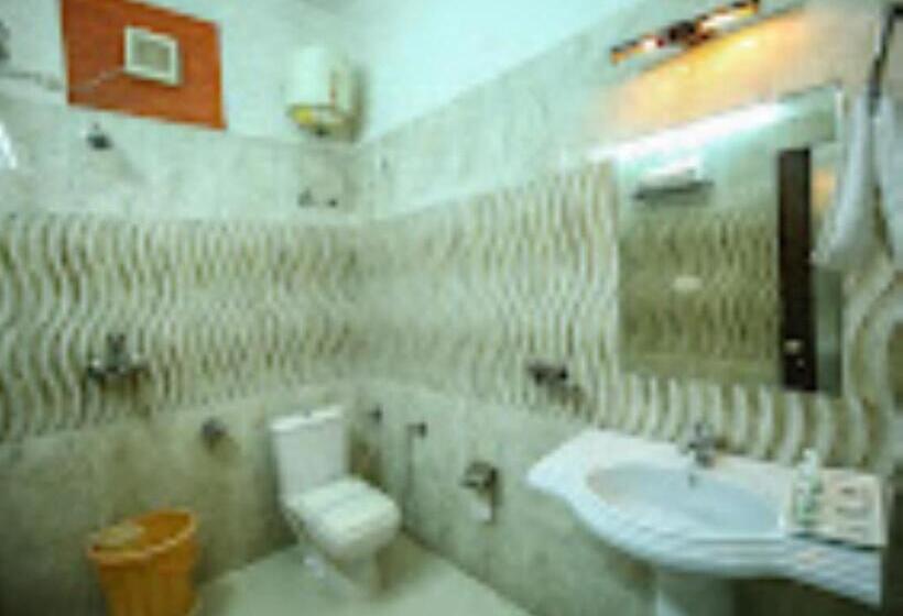 ホテル Goroomgo Goverdhan Palace Mathura