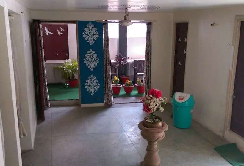 호텔 Goroomgo International Guest   Gorakhpur