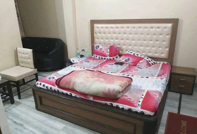 酒店 Goroomgo Md Delux Meerut