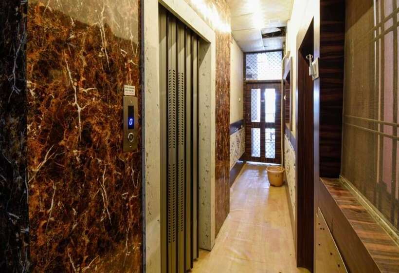 Отель Goroomgo Satyam Residency Jabalpur