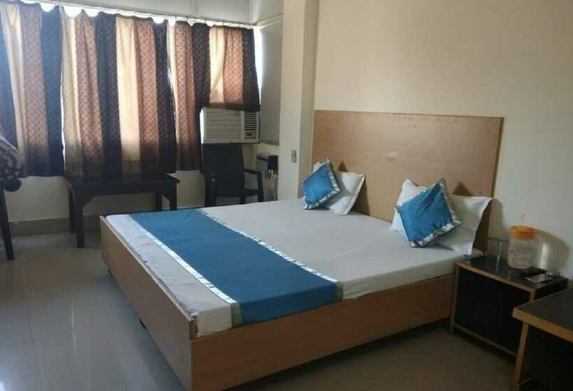 בית מלון כפרי Goroomgo Tourist Home Rishikesh