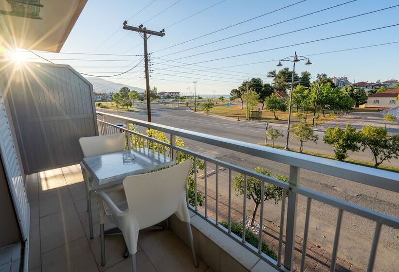 בית מלון כפרי Grekas