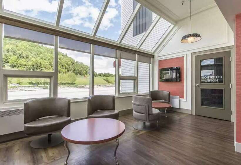 Отель Hôtel Le 625