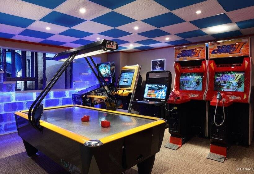 ホテル Hôtel Le Lana