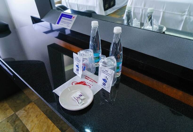 فندق Ibiza Plaza