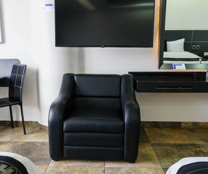 فندق Ibiza Plaza